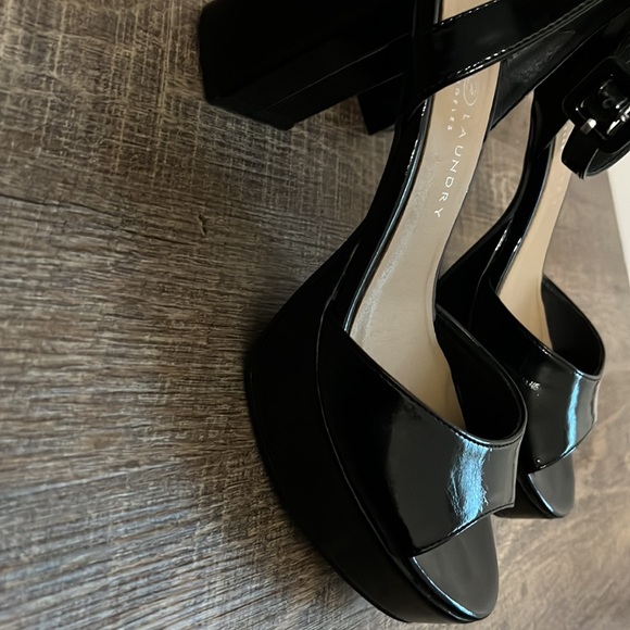 Chinese Landry platform heels - Picture 2 of 4